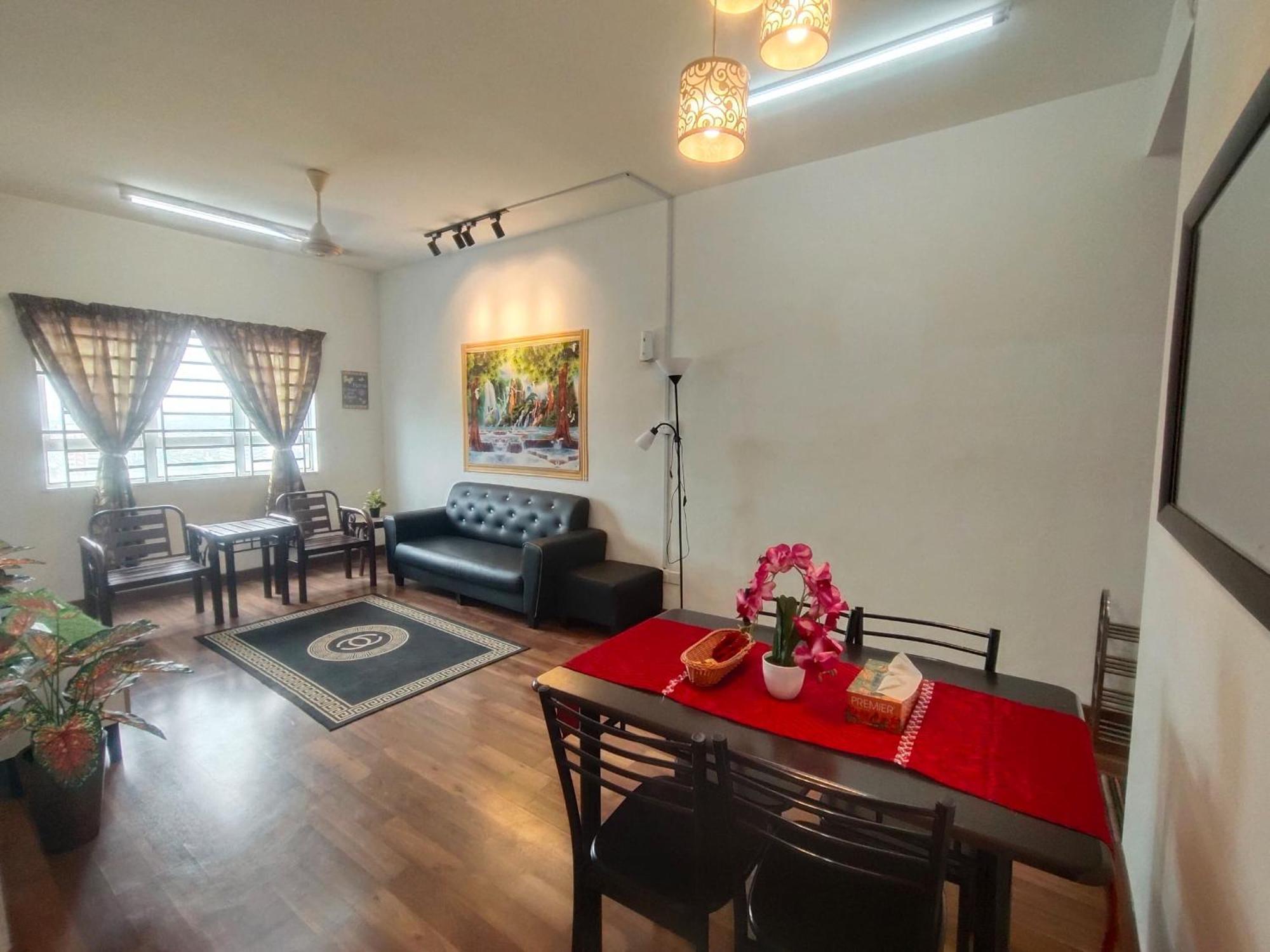 Anggerik Camelia Homestay Apartment Ladang Tok Pelam Kuala Terengganu Ngoại thất bức ảnh