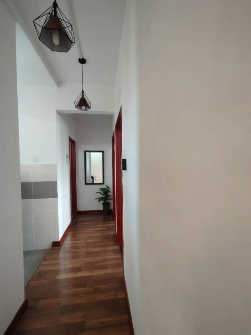 Anggerik Camelia Homestay Apartment Ladang Tok Pelam Kuala Terengganu Ngoại thất bức ảnh